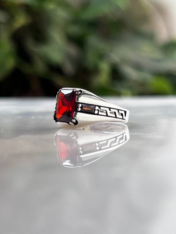 Zircon Stone Silver Ring