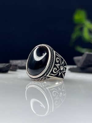 Black Aqeeq Stone Silver Ring