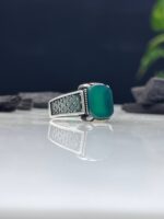 Green Aqeeq Stone Silver Ring