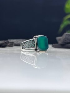 Green Aqeeq Stone Silver Ring