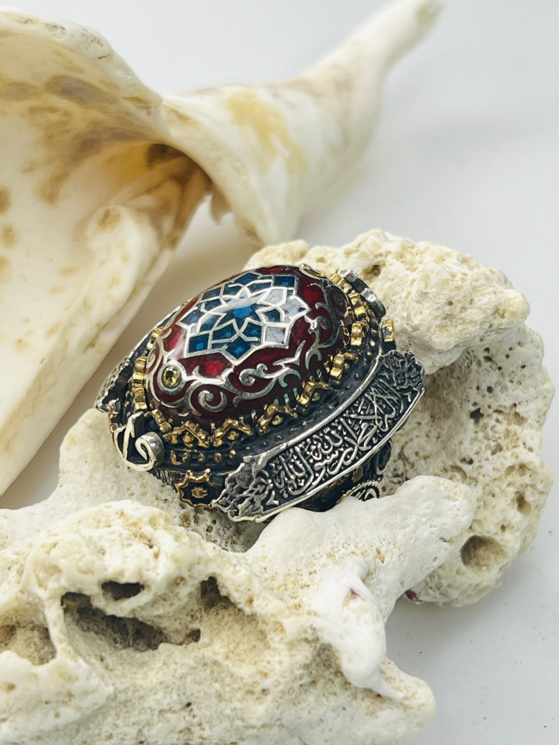 La Ilaha Illallah Maroon Aqeeq Stone Silver Ring #140