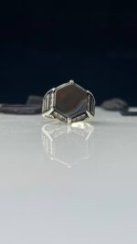 Yemeni Aqeeq Stone Silver Ring #110 - Image 2