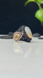 Yemeni Aqeeq Stone Silver Ring #112 - Image 2