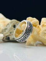 Free Spinning Silver Ring #165 - Image 3