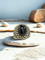 Crowned Crest Aqeeq Stone Silver Ring #194