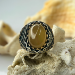 Crowned Crest Aqeeq Stone Silver Ring #193