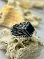 Raven’s Wing Onyx Stone Silver Ring #182 - Image 2