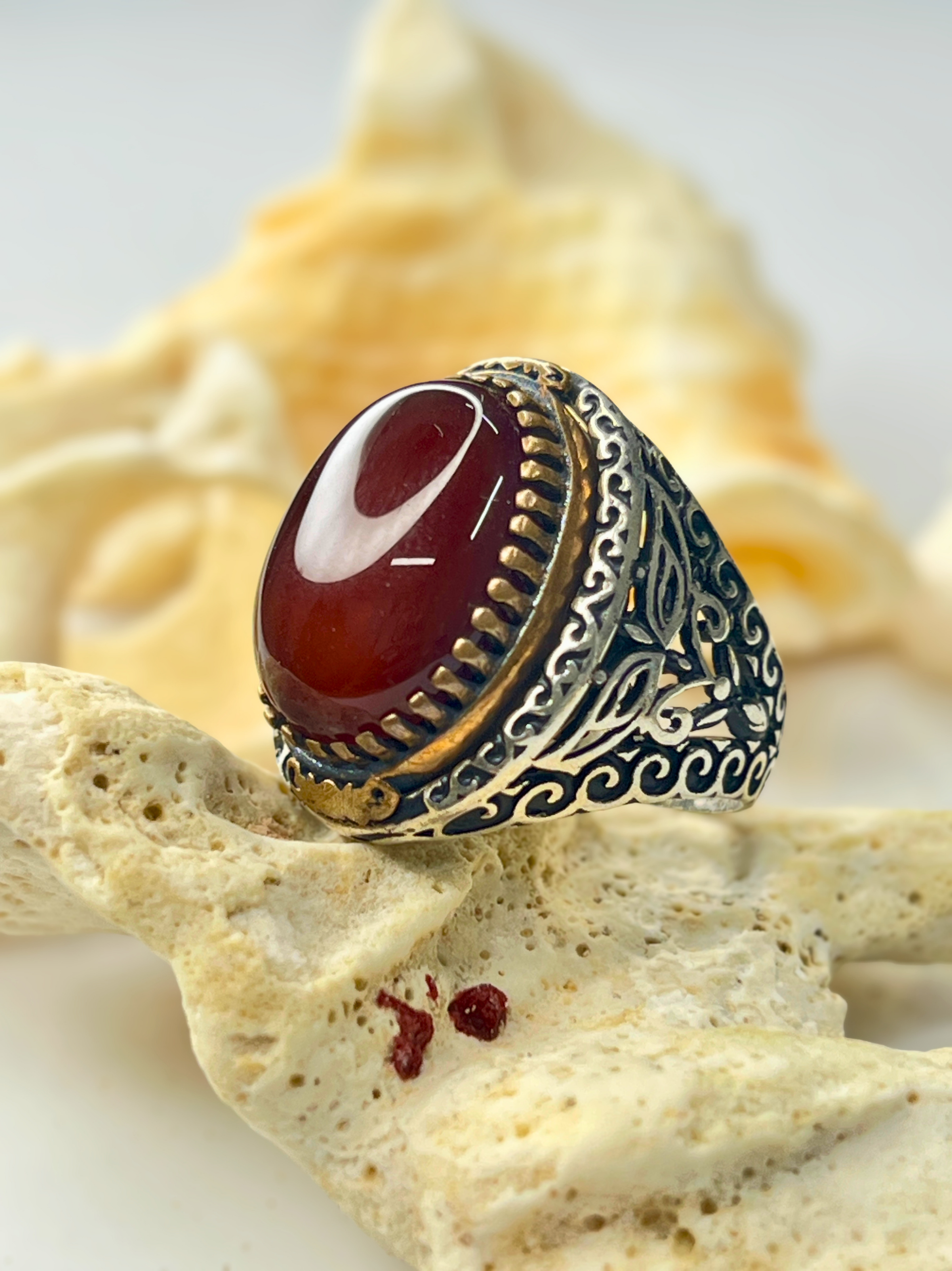 51 Yemeni Agate Silver Ring #186 - Image 1