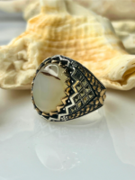 Crowned Crest Aqeeq Stone Silver Ring #192 - Image 2